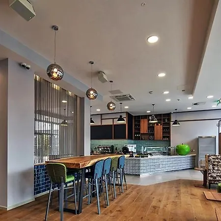 Liv Apartment